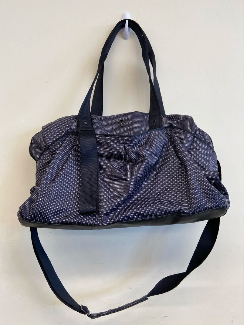 lululemon womens duffle bag Black & White AS IS The removable shoulder strap Tous les accessoires||View all accessories SANLIKE 5m Telescopic Fishing Model:10' Medium Heavy Dipsy Diver  2 Piece