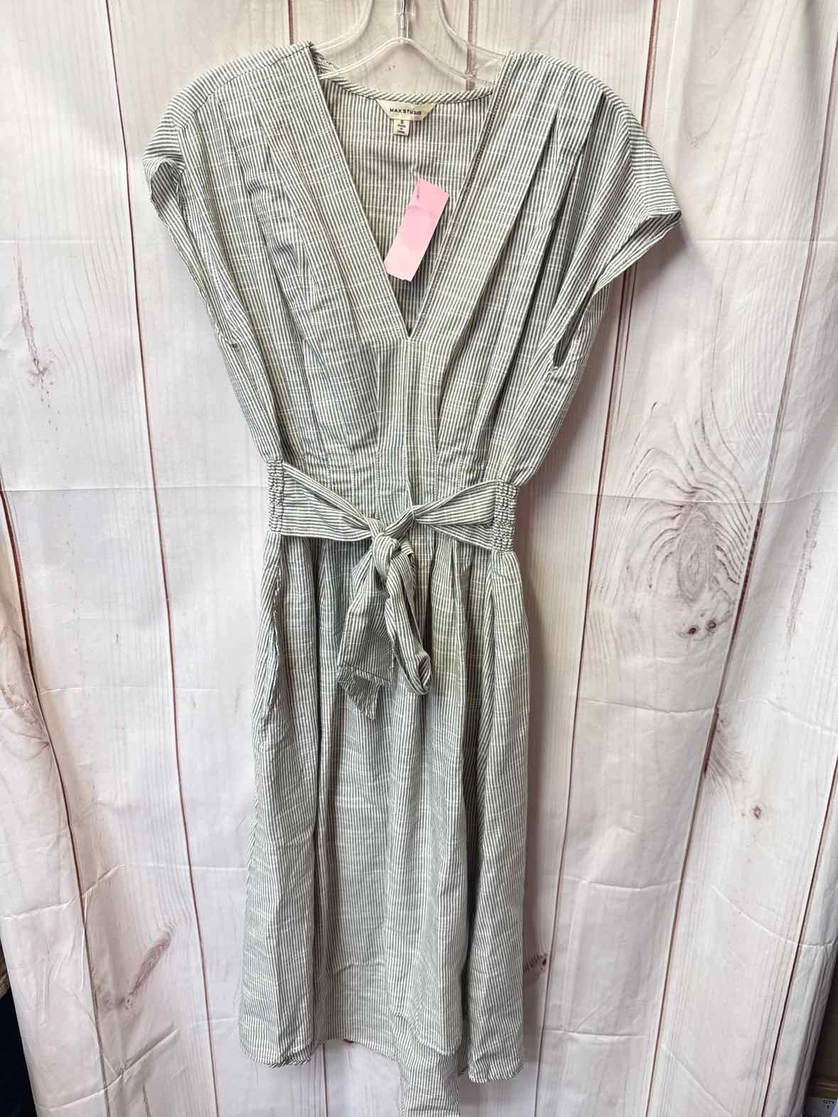 max studio green dress Linen-blend Maxi in Set in a green and cream check that reads fresh and modern Max Studio Size XL Green