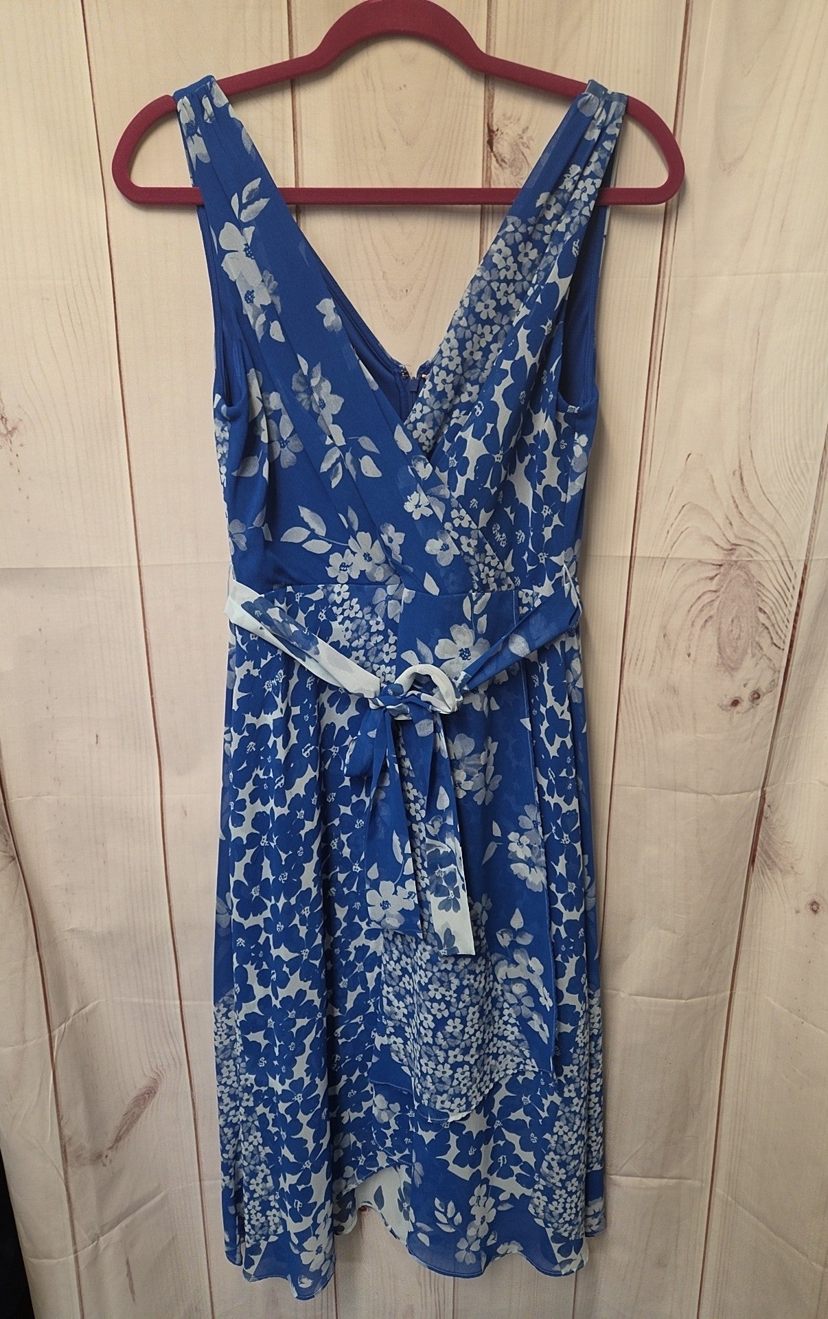 DKNY Women's Size 8 Blue Floral Dress