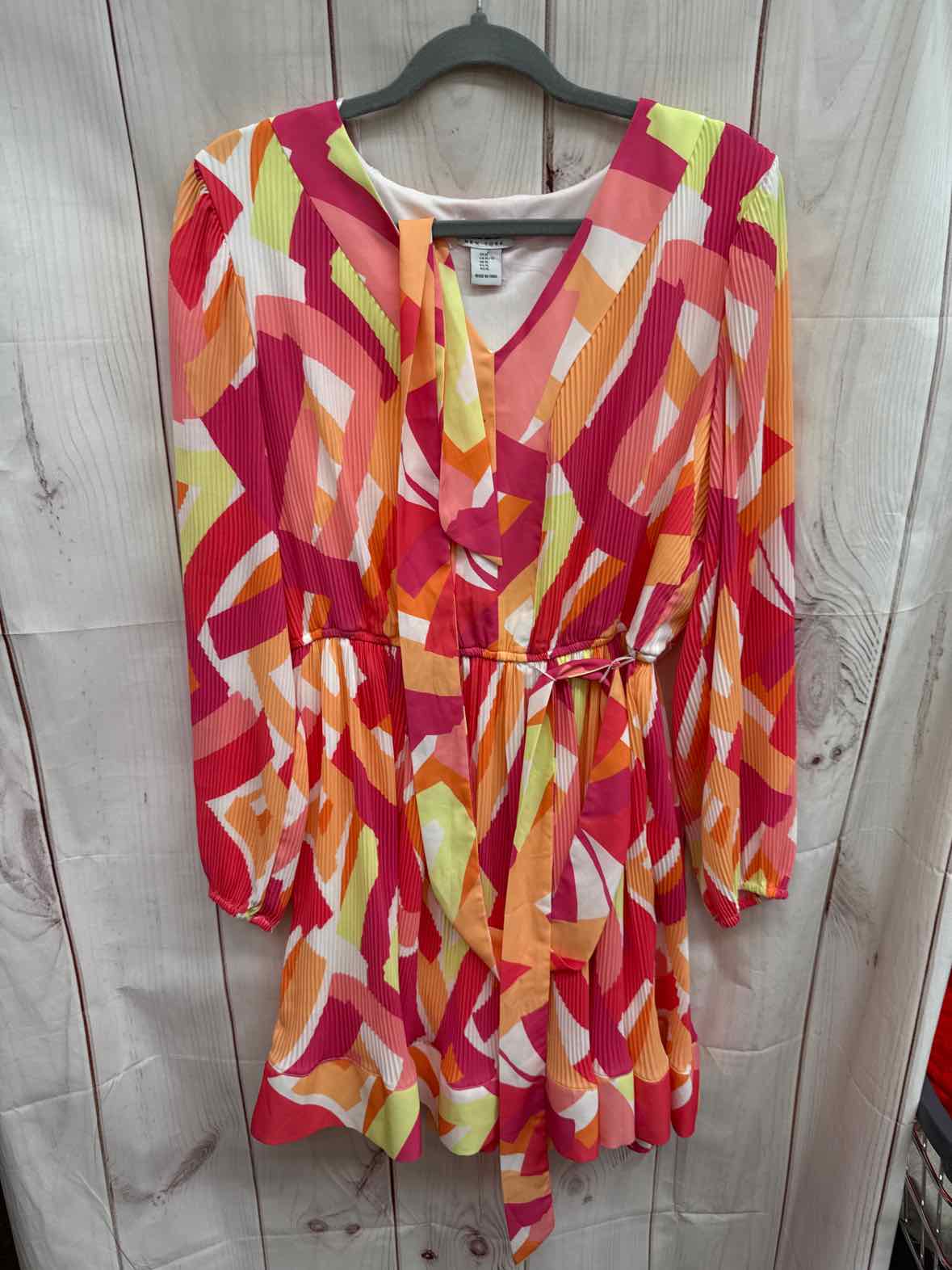 nicole miller pink dress Nicole Miller Stretch Linen Pink Berry Tuck Dress Size 10