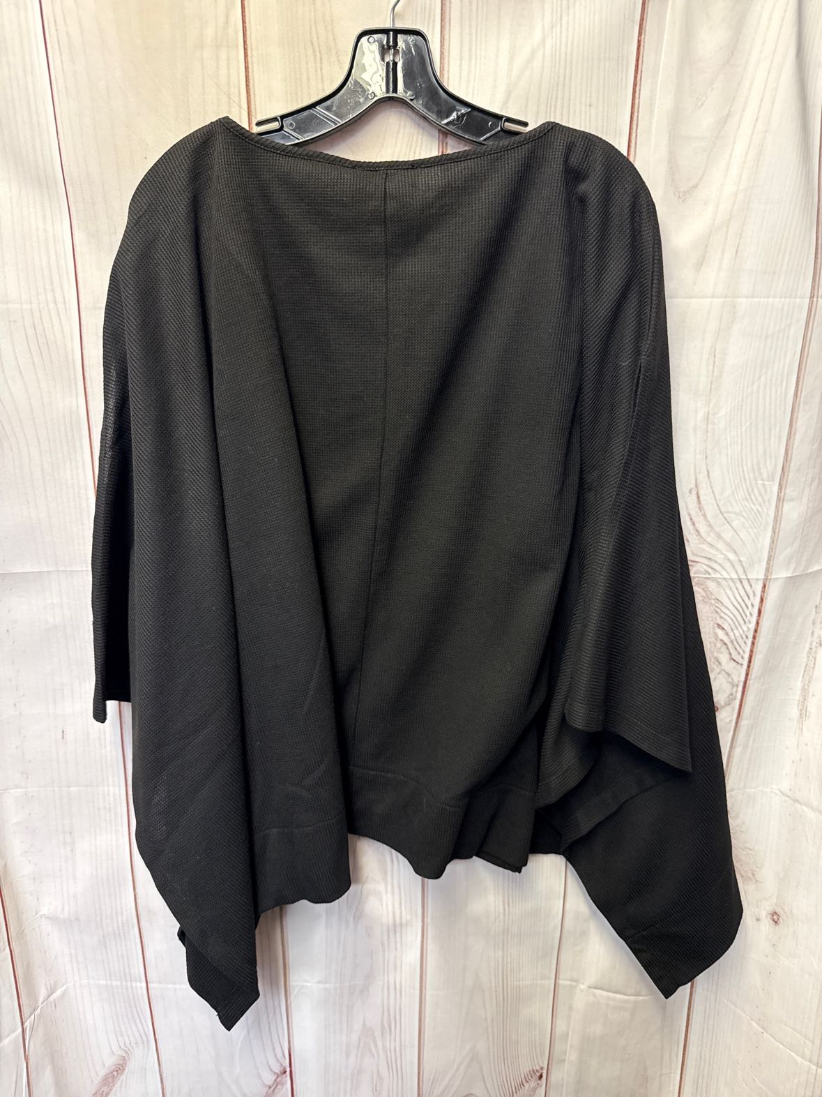 Attitudes Women's Size M/L Black Poncho