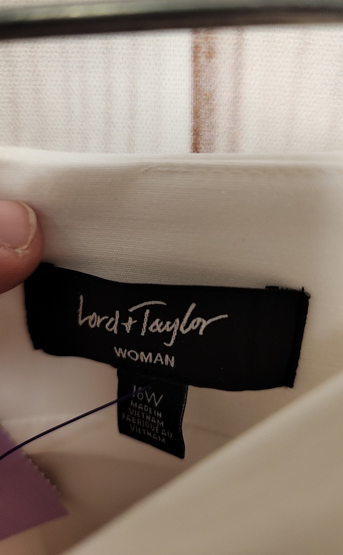 Lord & Taylor Women's Size 16 White Skirt