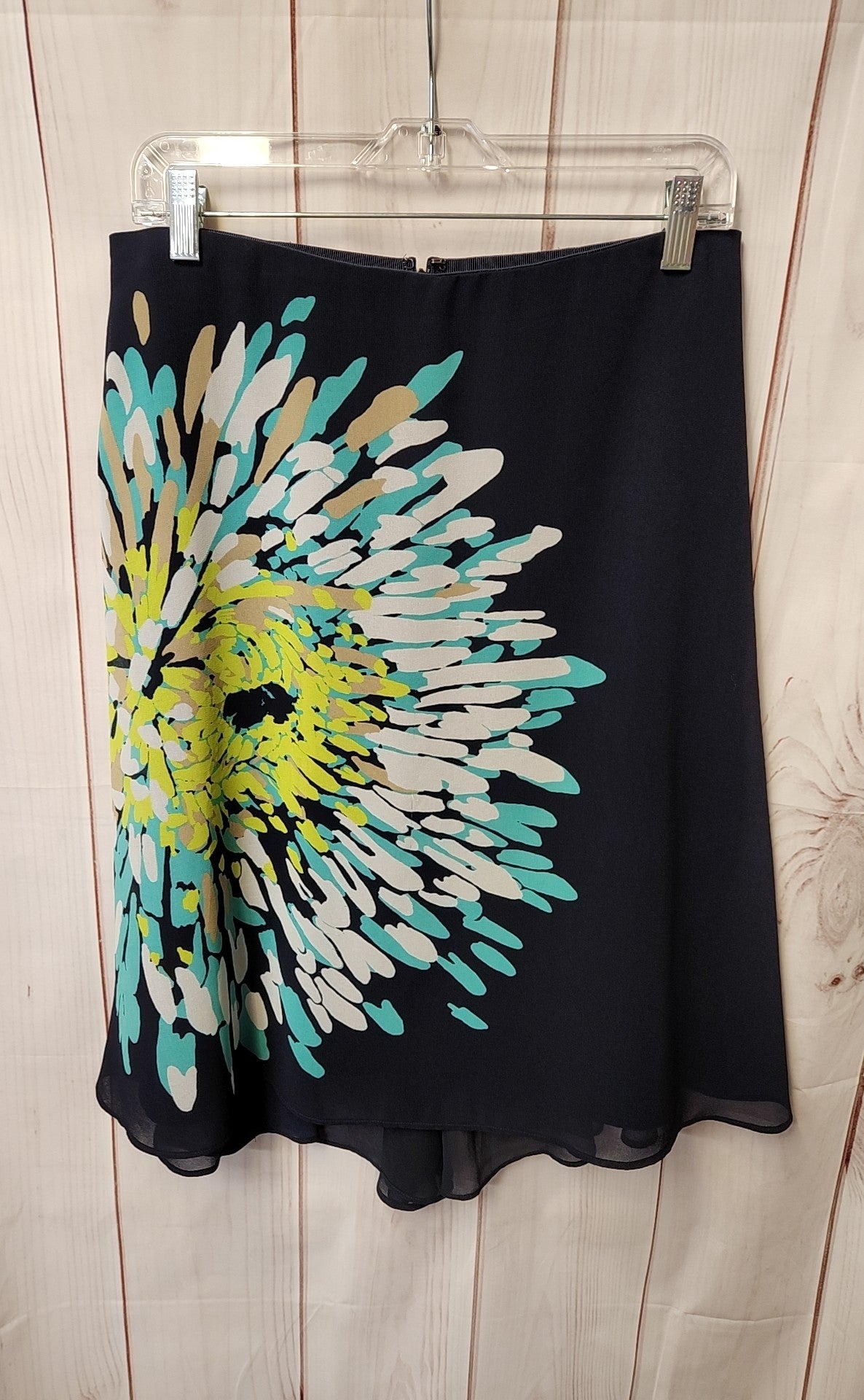 Ann Taylor Women's Size 6 Navy Floral Skirt