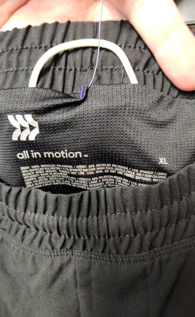 NWT All in Motion Men's Size XL Black 9" Run Shorts