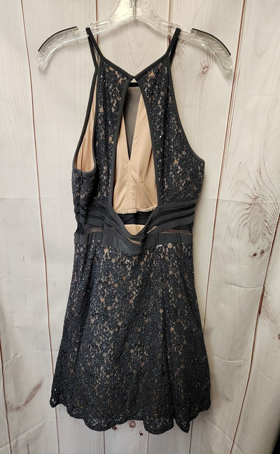 Morgan & Co Women's Size 13 Gray Lace Floral Dress