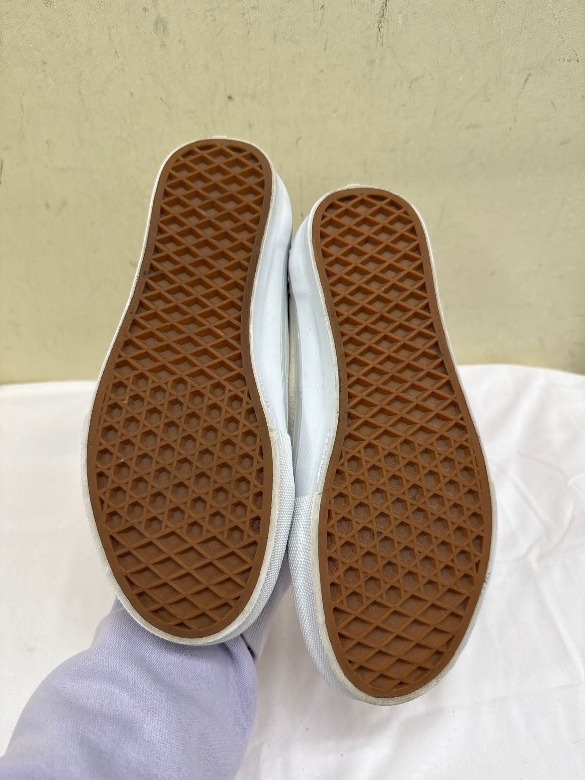 Vans Men's Size 6 Gray Sneakers