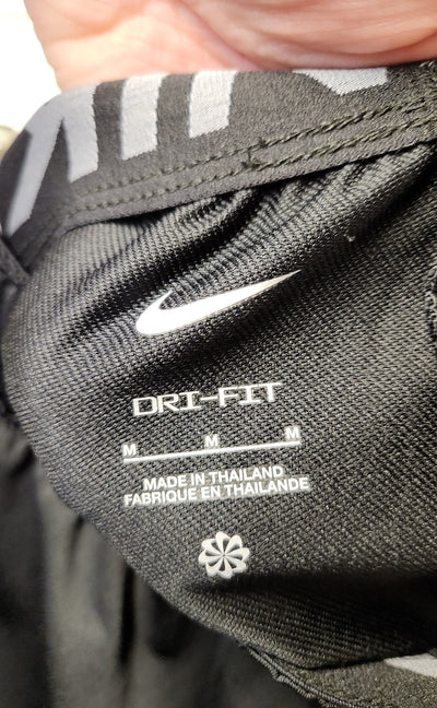 Nike Women's Size M Black Active Shorts