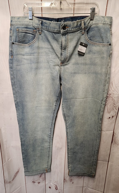 NWT Eddie Bauer Women's Size 33 (15-16) Blue Jeans