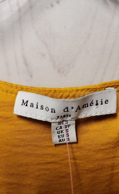 Maison d'Amelie Women's Size S Yellow Long Sleeve Top