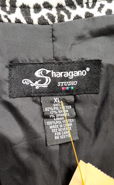 Sharagano Women's Size XL White Animal Print Cardigan