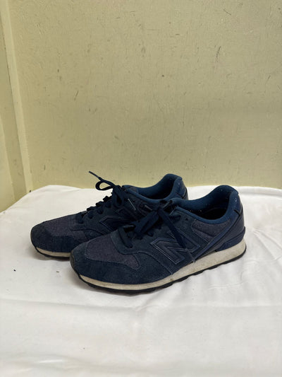 New Balance Women's Size 8-1/2 Navy Sneakers