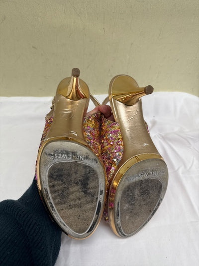 Nine West Women's Size 8-1/2 Gold Sandals