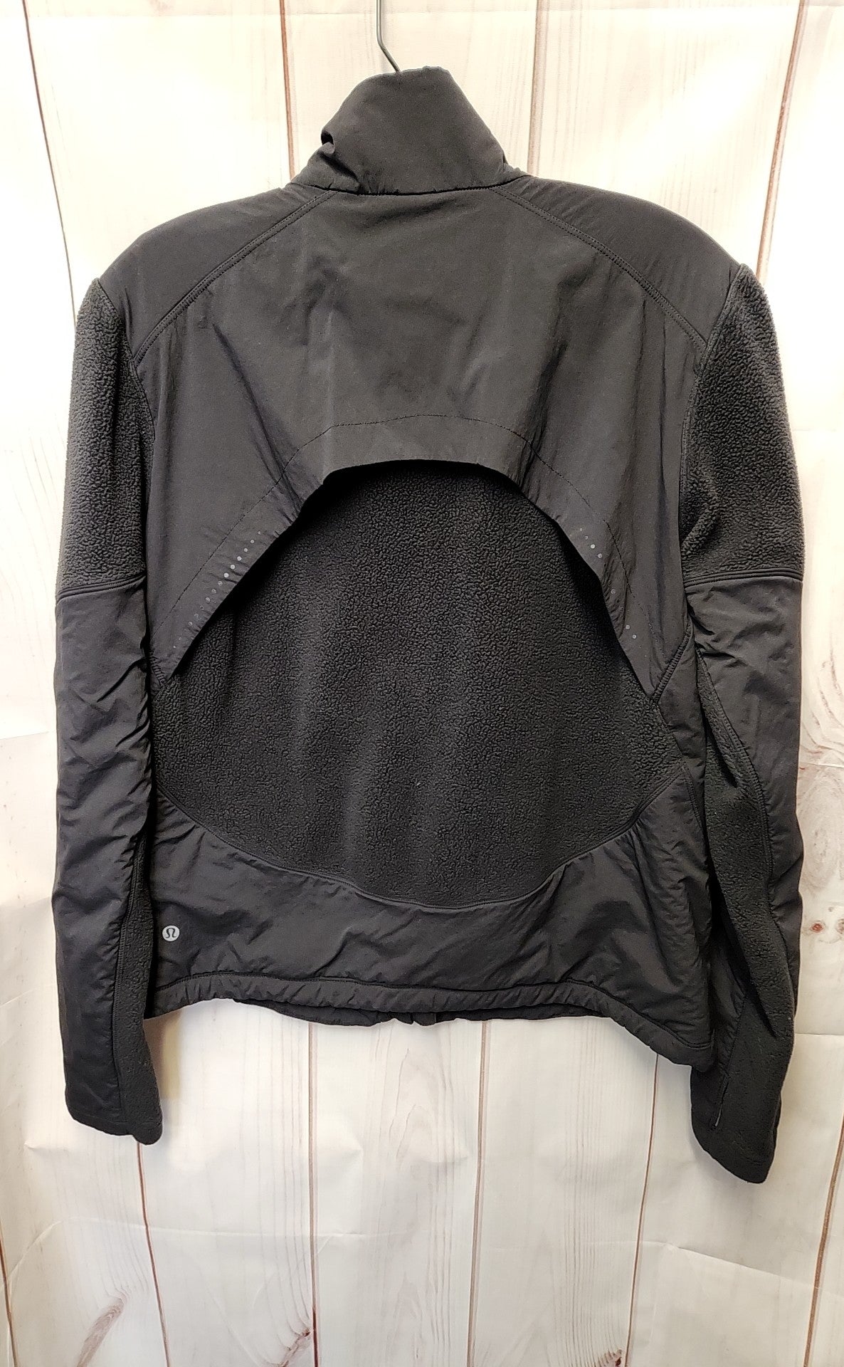 Lululemon Women's Size 8 Black Jacket