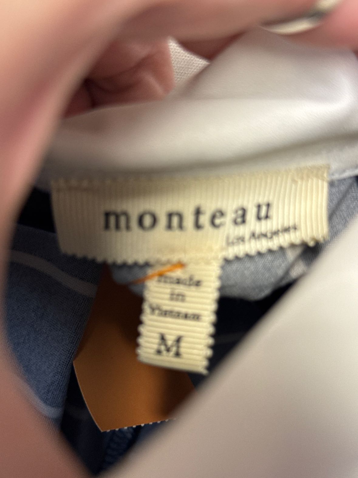 Monteau Women's Size M Navy Long Sleeve Top