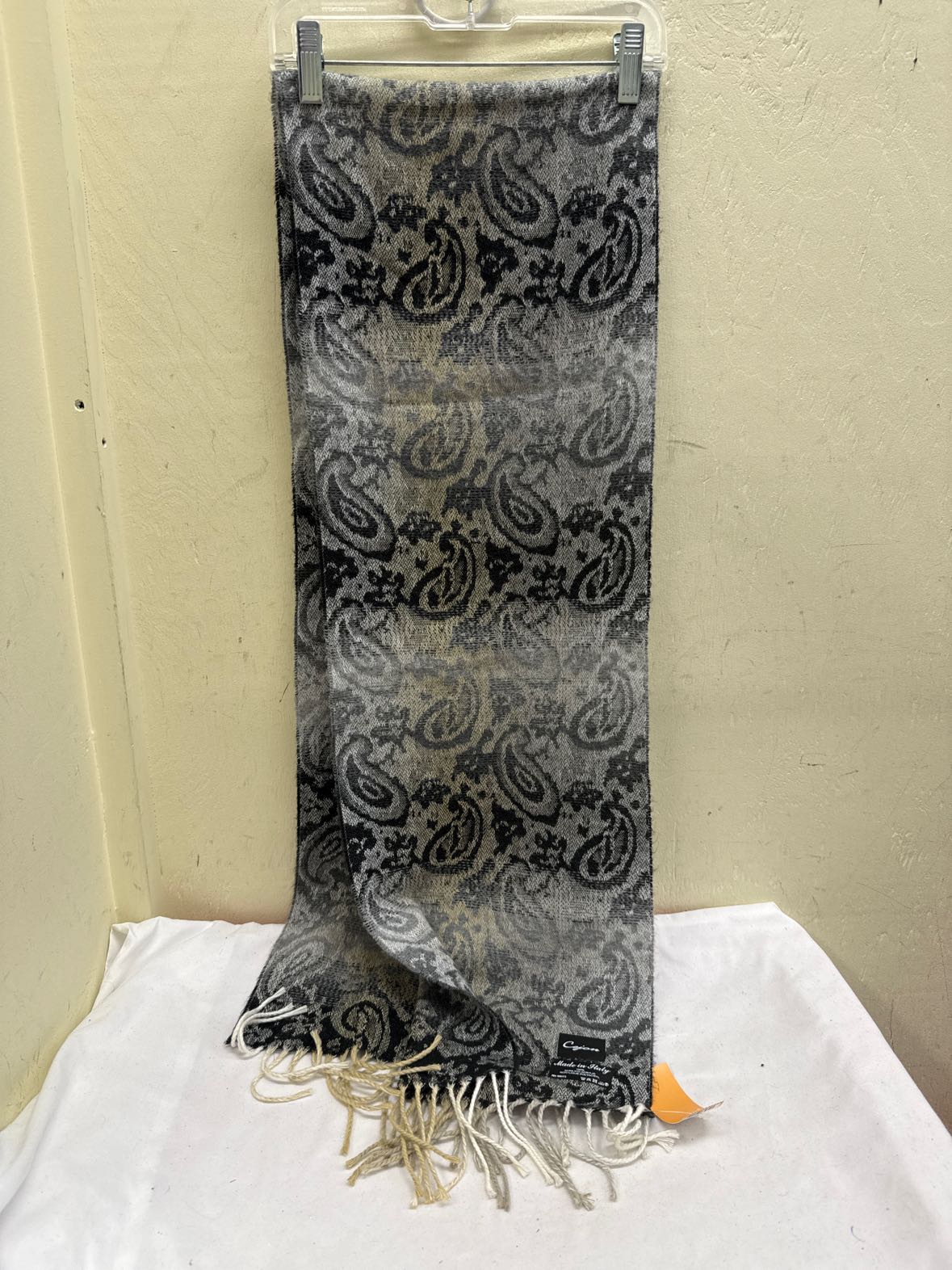 Cejon Gray Winter Scarf