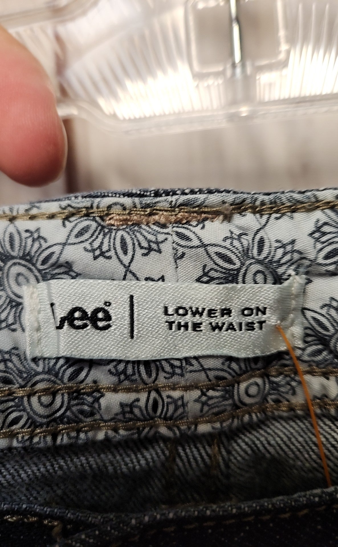 Lee Women's Size 14 Petite Blue Jeans