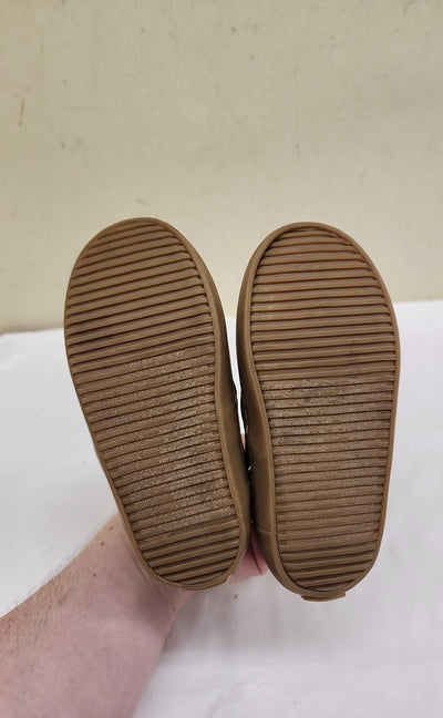 Old Navy Boy's Size 7 Brown Shoes