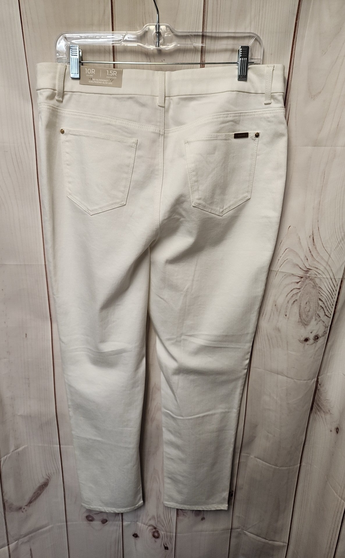 NWT Chico's Women's Size 10 White Pants Girlfriend Slim Leg Ankle