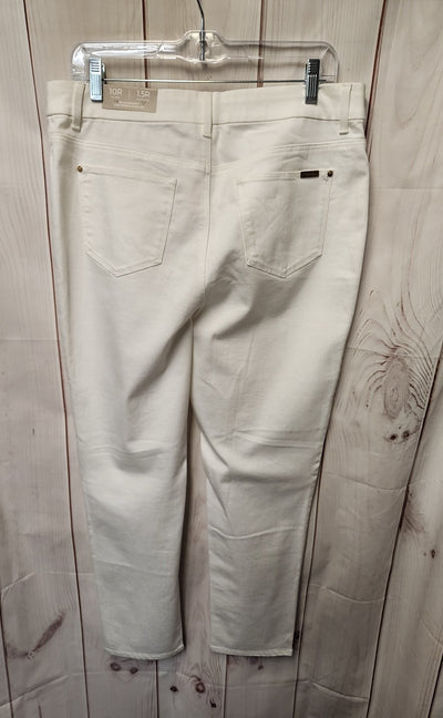 NWT Chico's Women's Size 10 White Pants Girlfriend Slim Leg Ankle