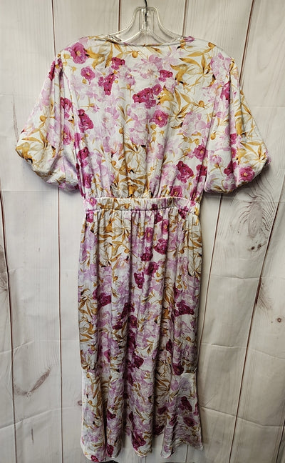 Mello Day Women's Size M Pink Floral Dress