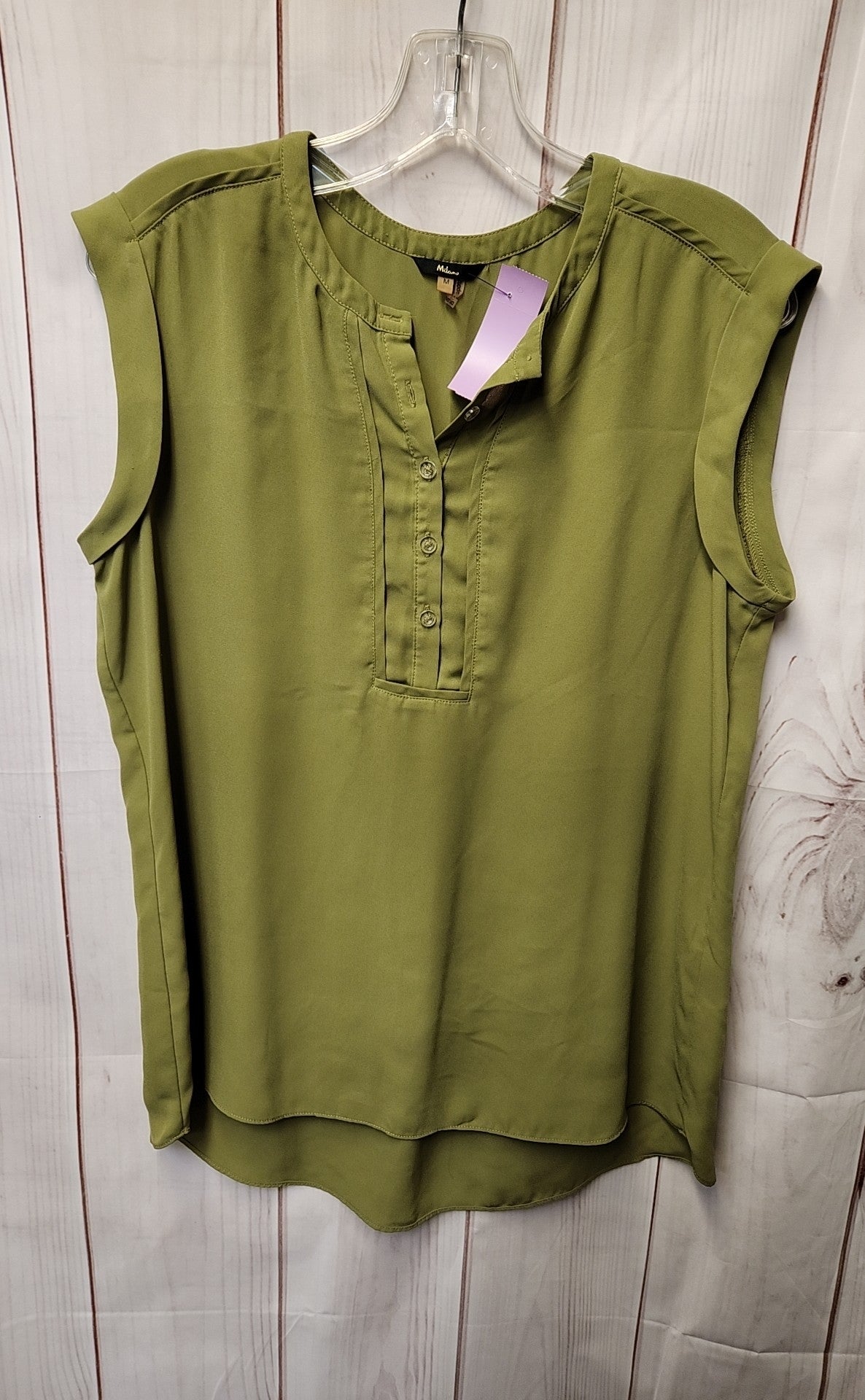 Milano Women's Size M Green Sleeveless Top
