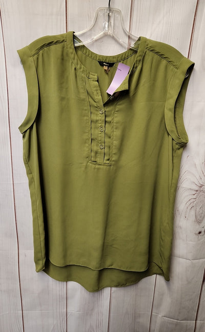 Milano Women's Size M Green Sleeveless Top