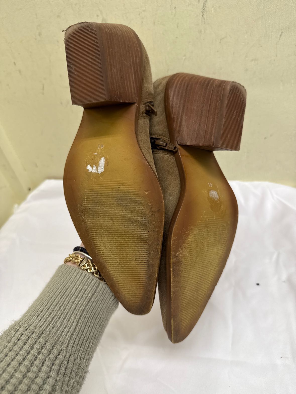 House of Harlow 1960 Women's Size 9-1/2 Brown Boots Shoes