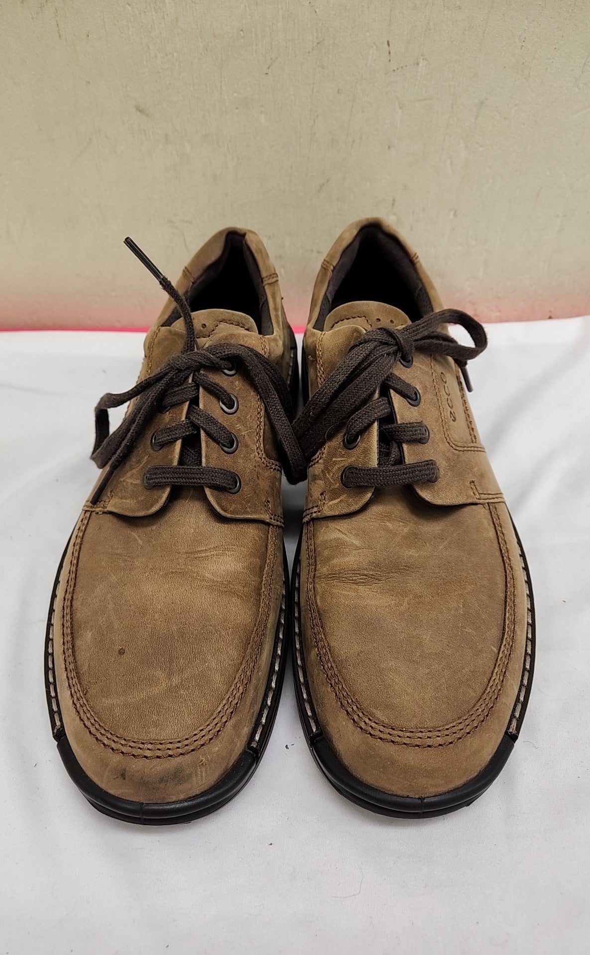 Ecco Men's Size 10 Brown Shoes