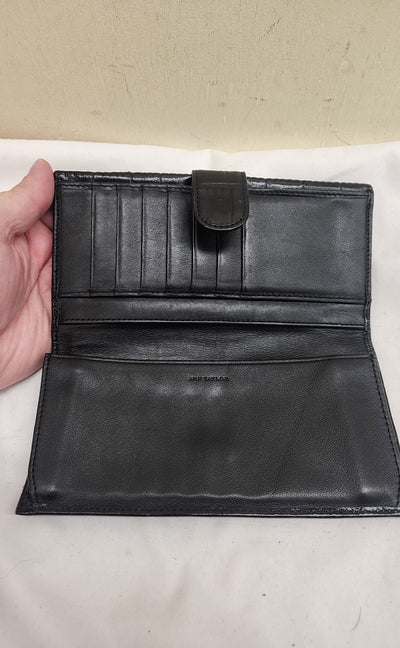 Ann Taylor Black Wallet