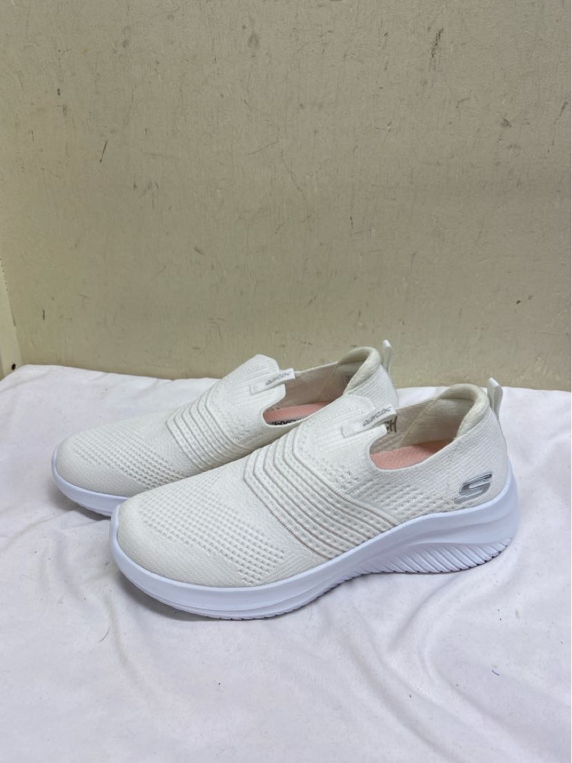 Skechers Women's Size 9 White Flats Shoes