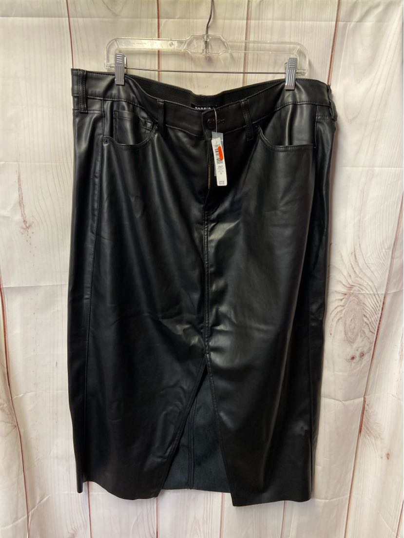 NWT Torrid Women's Size 20 Black Skirt