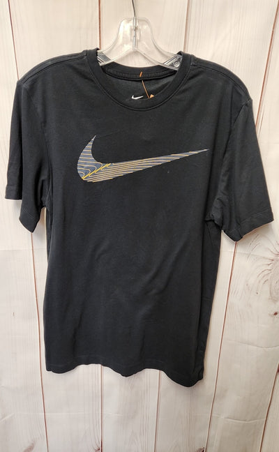 Nike Men's Size S Black Shirt