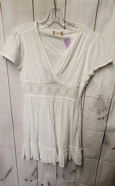 Altar'd State Women's Size M White Dress