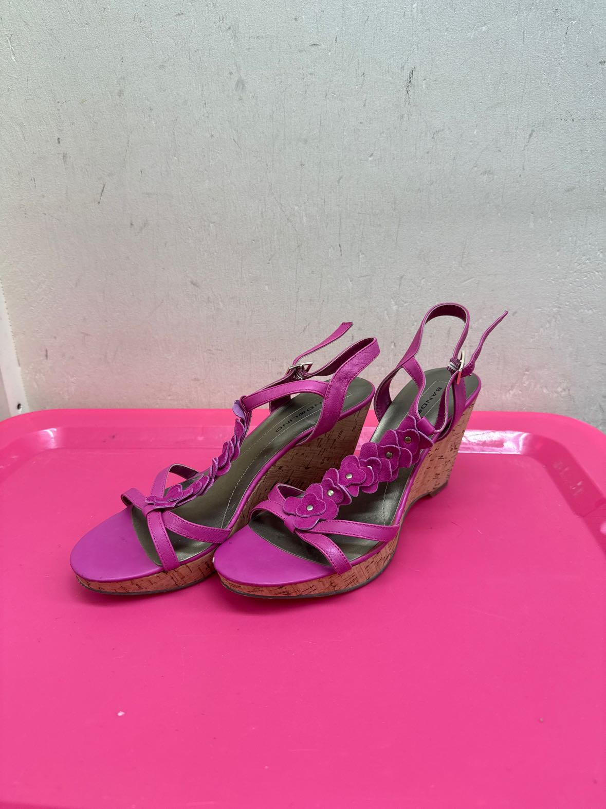 Bandolino Women's Size 8 Pink Pumps