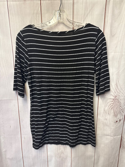 Green Envelope Women's Size L Black Short Sleeve Top