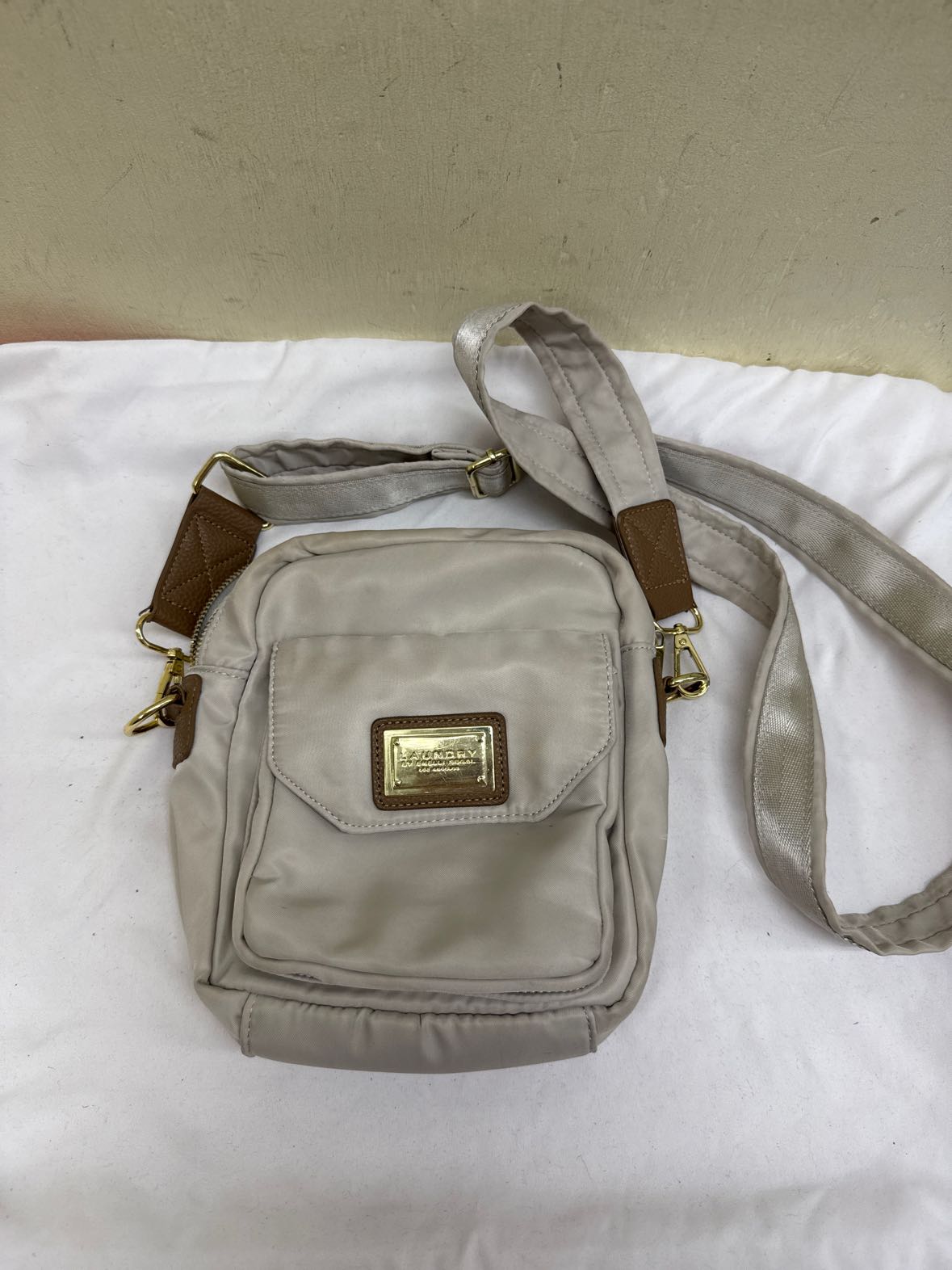Laundry White Purse Bag