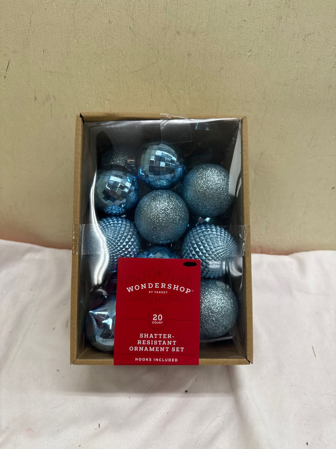 NIB 20PCS Wondershop Ornament Set