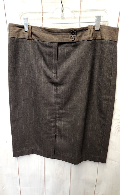 BCBG Maxazria Women's Size 12 Brown Skirt