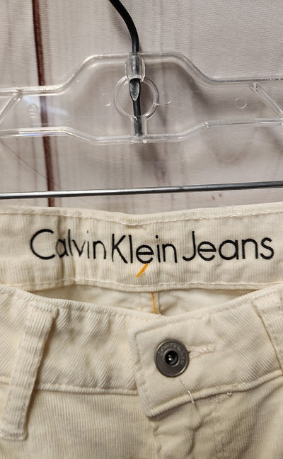 Calvin Klein Women's Size 29 (7-8) White Corduroy Pants Ultimate Skinny