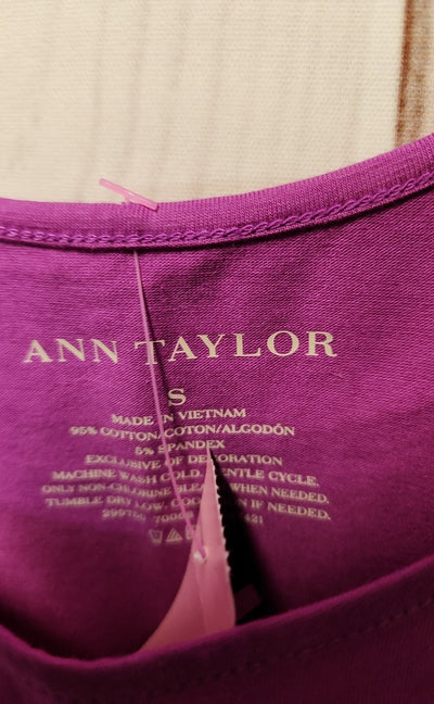 NWT Ann Taylor Women's Size S Purple Sleeveless Top
