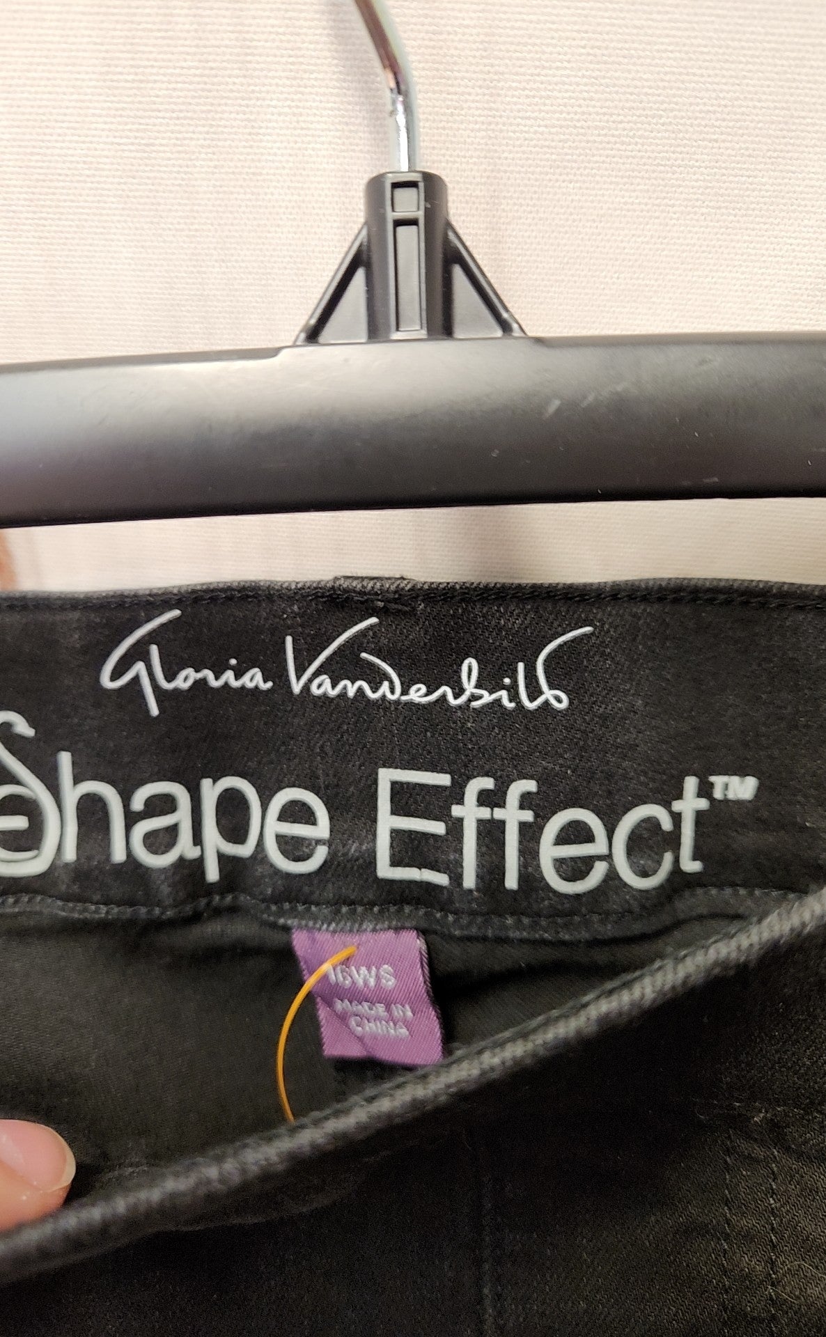 Gloria Vanderbilt Women's Size 16 Black Pants