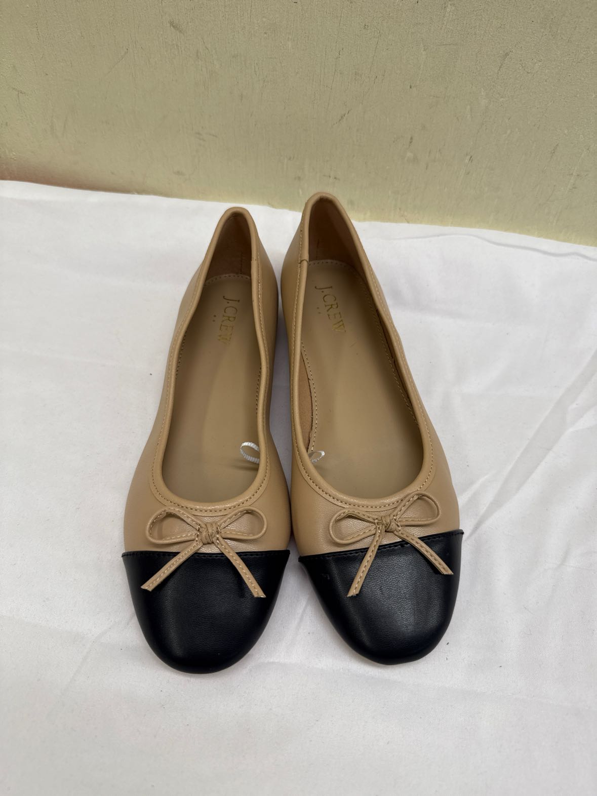 J Crew Women's Size 7 Tan Flats