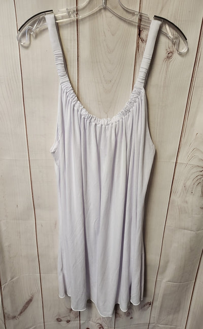 Venus Women's Size 2X White Dress