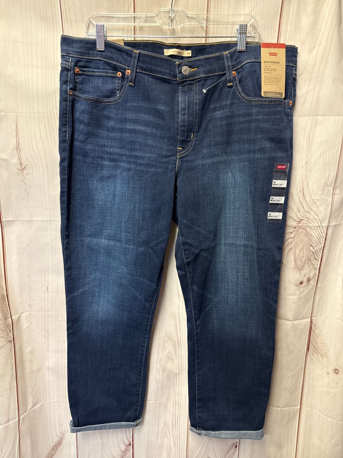 NWT Levis Women's Size 34 (18/1X) Blue Jeans Boyfriend