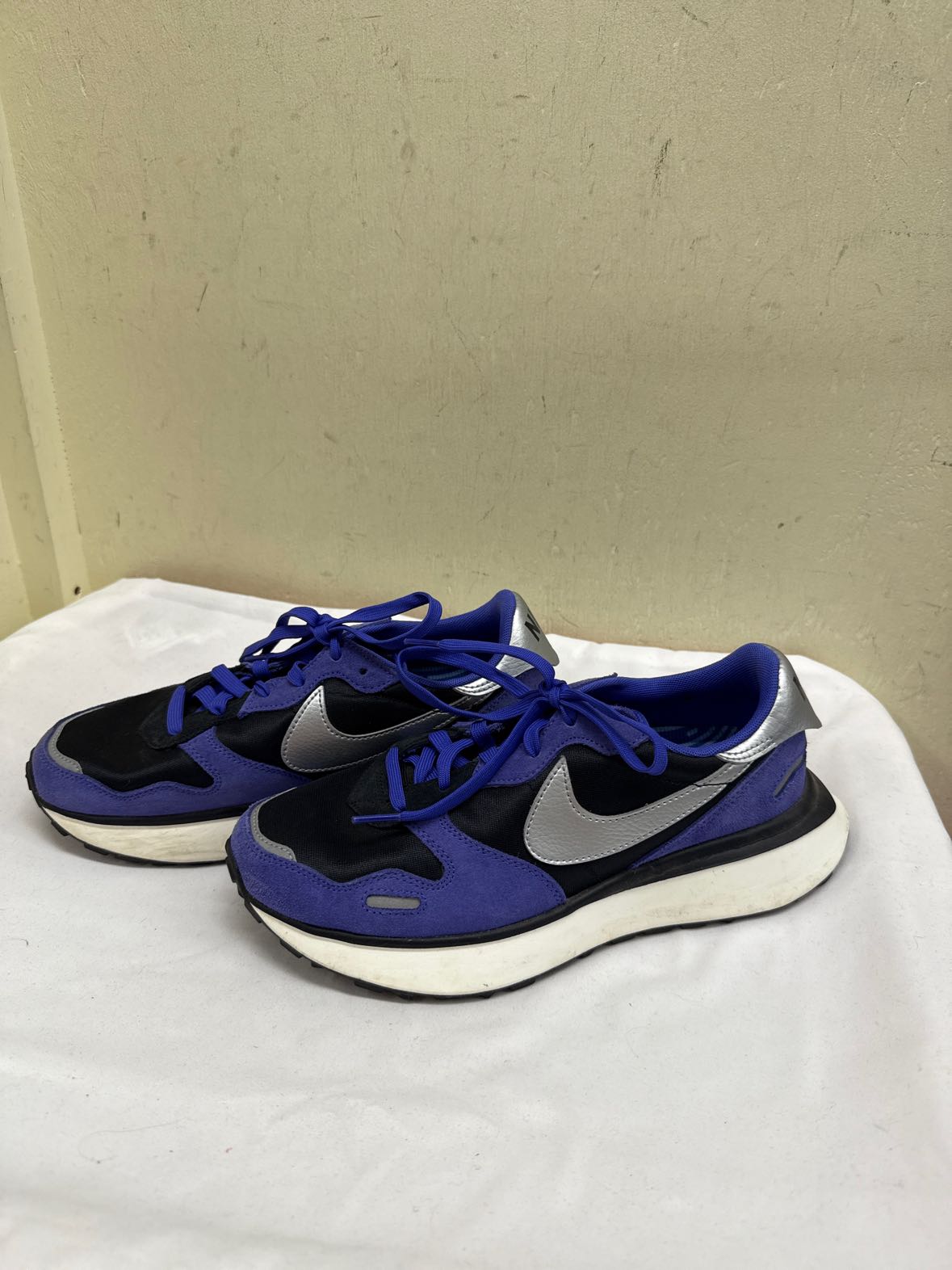 Nike Phoenix Waffle Women's Size 9 Purple Sneakers Shoes