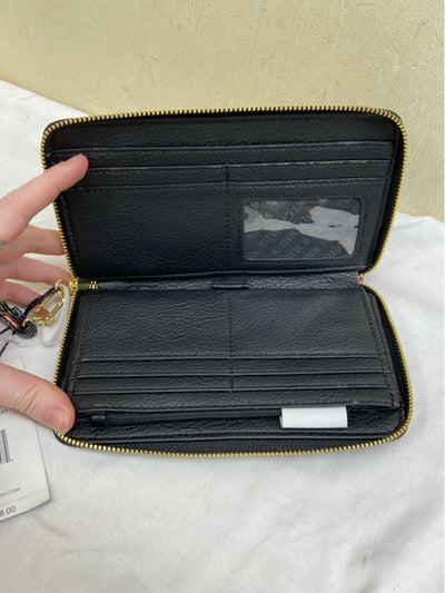 NWT Steve Madden Black Floral Wristlet