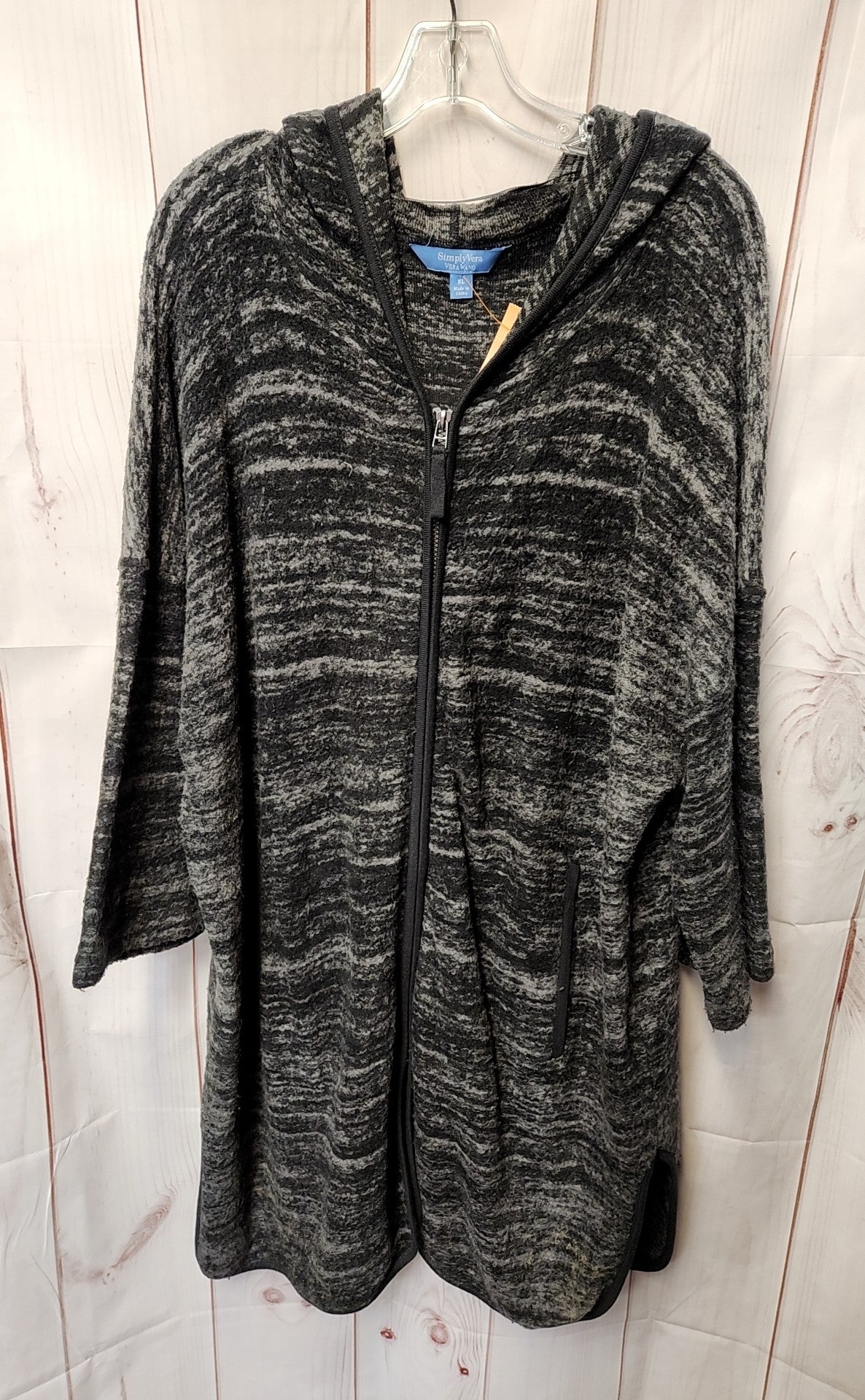Simply Vera Women's Size XL Gray Jacket