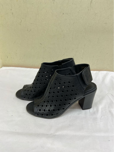 Christian Siriano Women's Size 6-1/2 Black Sandals