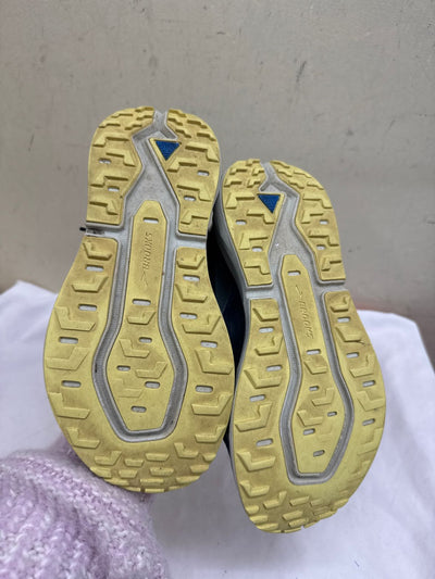 Brooks Women's Size 6-1/2 Teal Sneakers Shoes