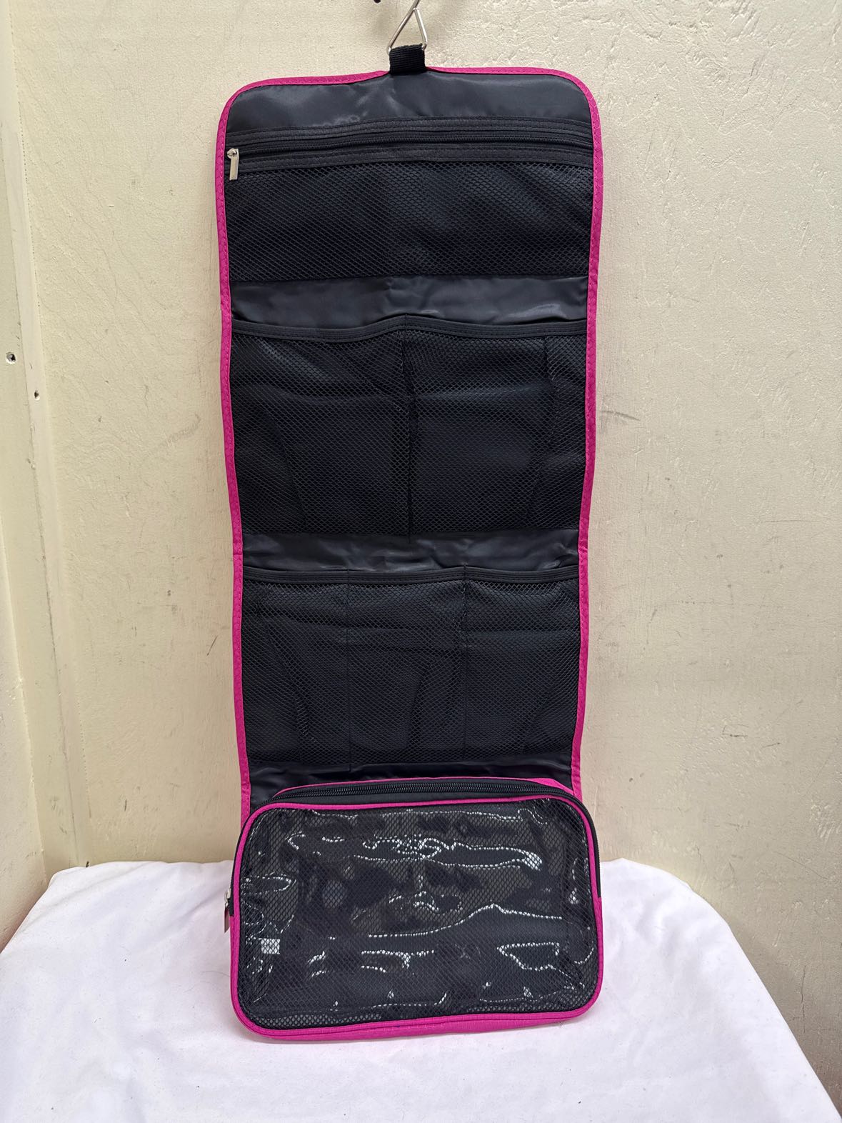 Pink Cosmetic/Jewelry Organizer